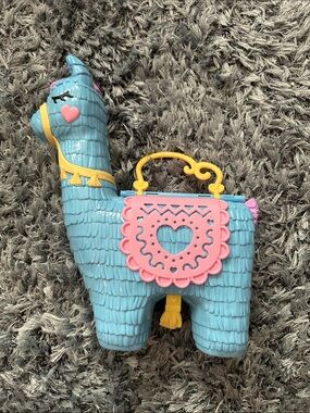 Polly Pocket Llama Party Playset